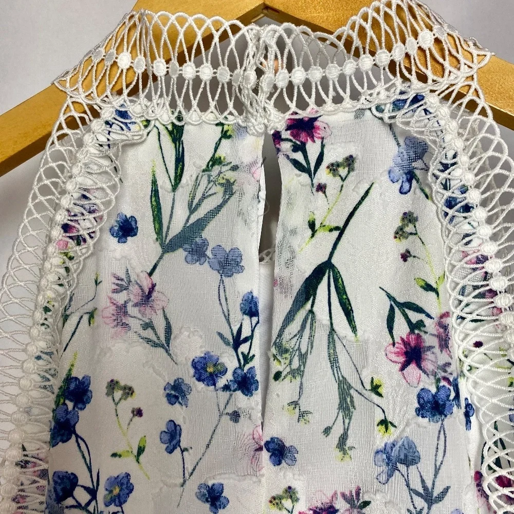 Tahari Womenʻs White Floral Lace Trimmed High Neck Flowy Blouse XL